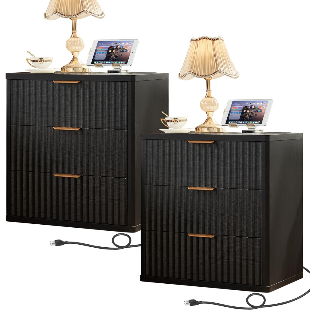LEYAOYAO Fluted Three-Drawer Nightstand