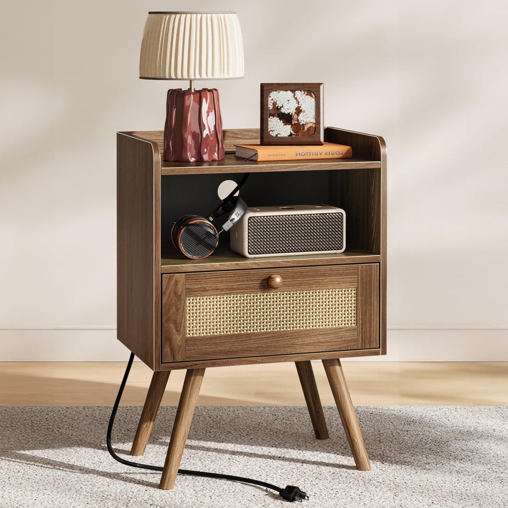 SUPERJARE Rattan-Style Charging Nightstand