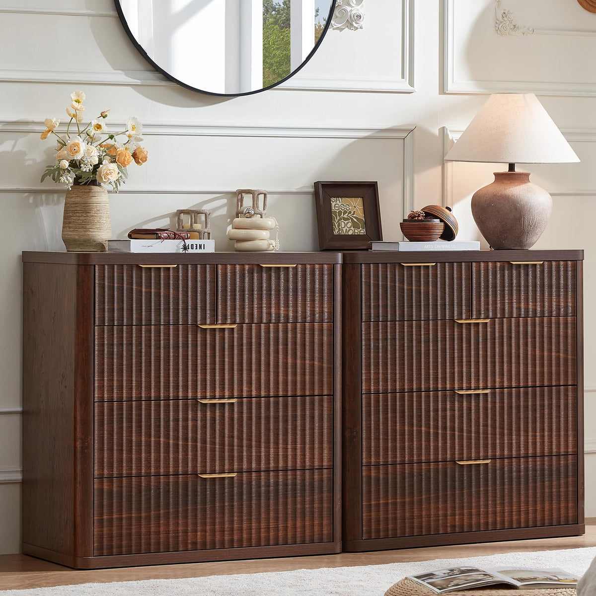LEYAOYAO Fluted Three-Drawer Nightstand
