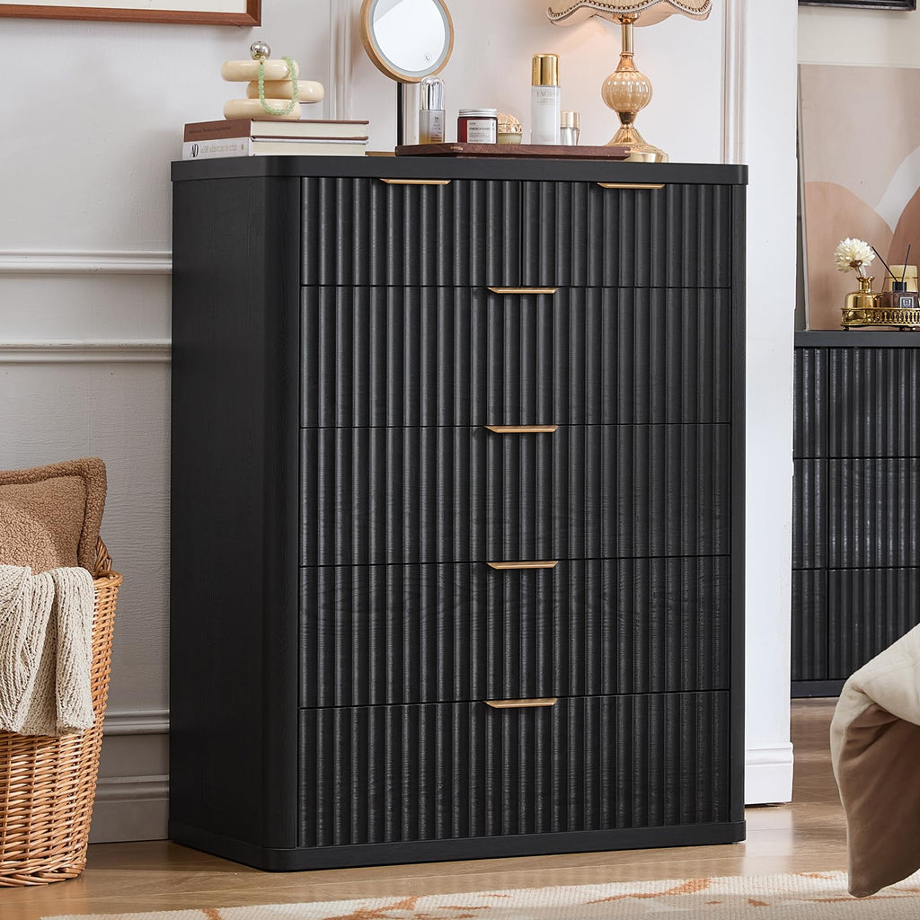 LEYAOYAO Fluted Three-Drawer Nightstand