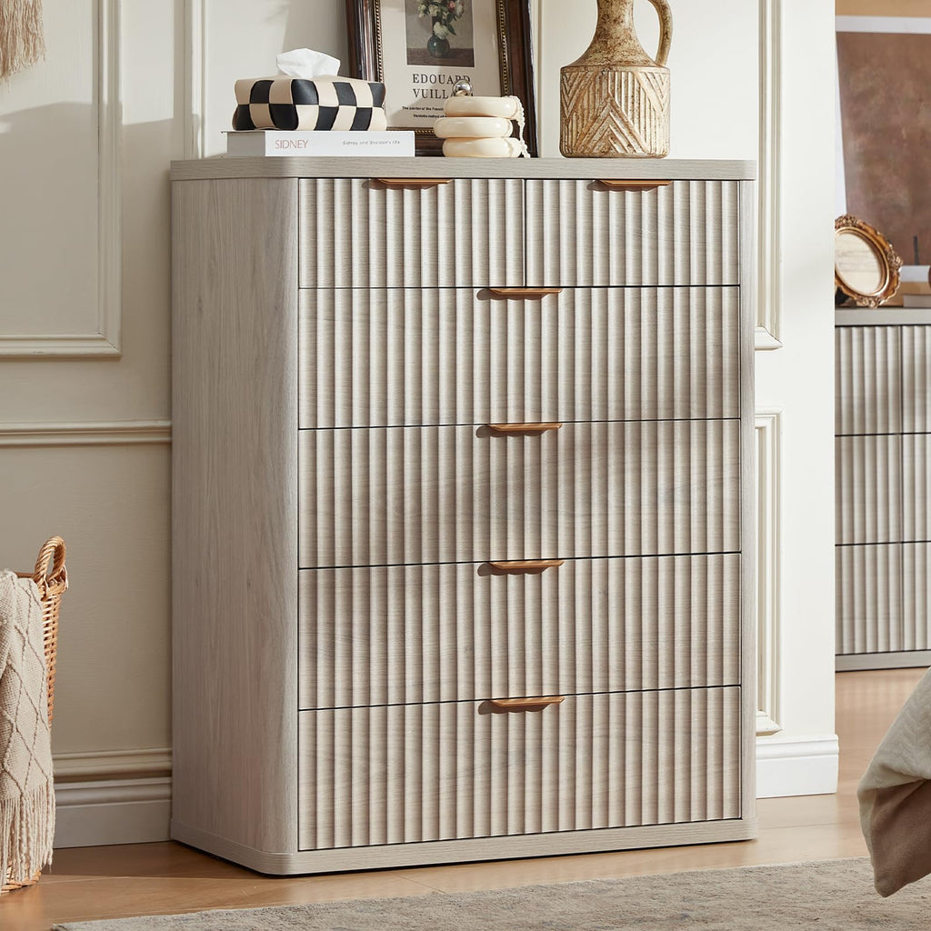 LEYAOYAO Fluted Three-Drawer Nightstand