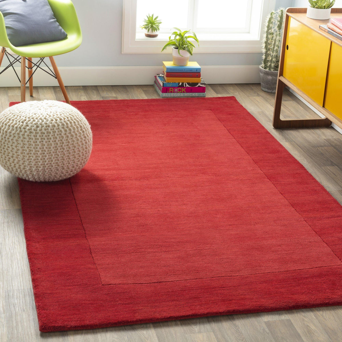 Casa Loom Hand-Tufted Wool Border Rug