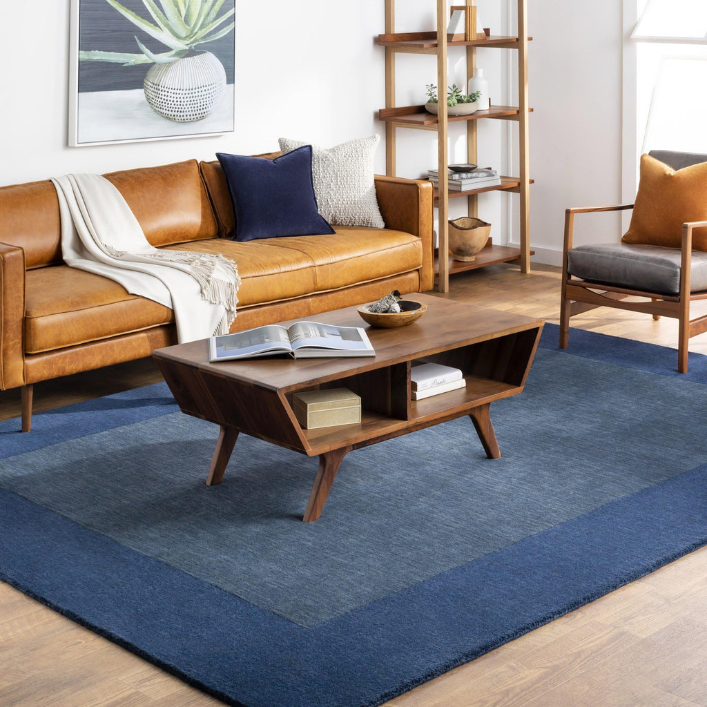 Casa Loom Hand-Tufted Wool Border Rug
